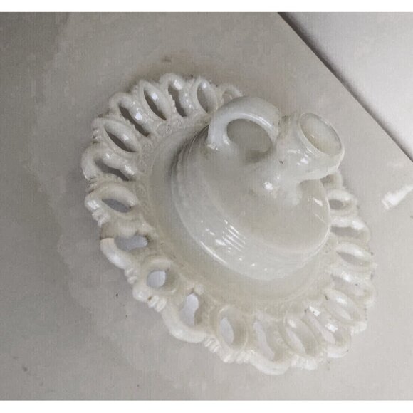 Vintage Westmoreland Milk Glass Candle Holder with Underplate - Picture 12 of 12